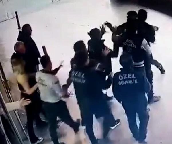 Hastanede iki kadın, iki erkek böyle saldırdı