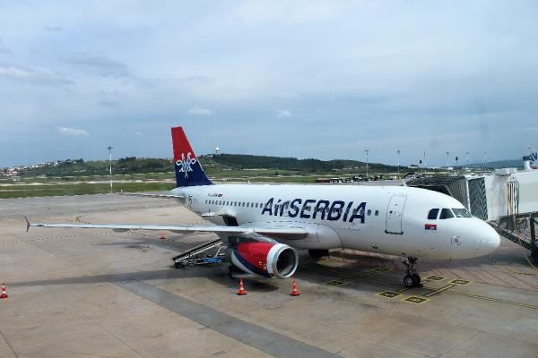 İzmir ve Belgrad arasında direkt uçuşlar başladı 