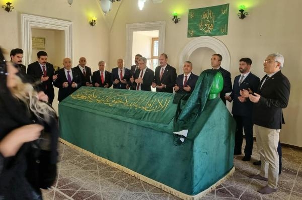 Milliyetçi Hareket Partisi İzmir milletvekili adayları tanıtıldı
