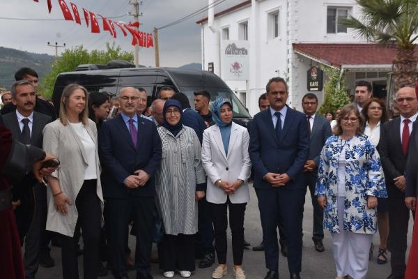 5 yaşındaki okullaşma oranı şu anda yüzde 99.9