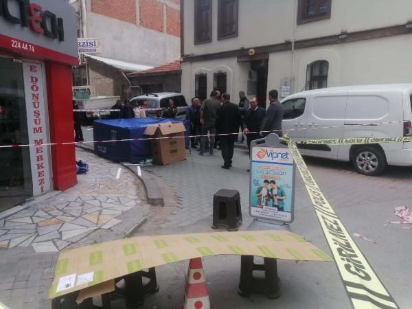 Annesinin balkondan attığı 2 aylık bebek öldü