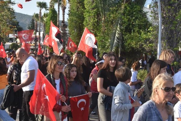 Bodrum'da Sefo, hayranlarına unutulmaz anlar yaşattı