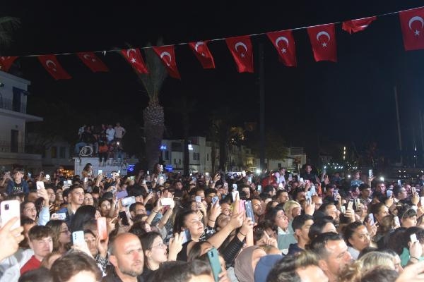Bodrum'da Sefo, hayranlarına unutulmaz anlar yaşattı