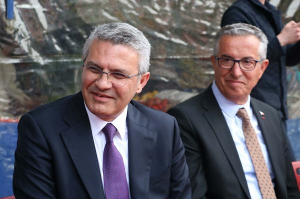 Bu seçim otoriter rejim isteyenlerle demokrasi isteyenler arasında bir seçimdir