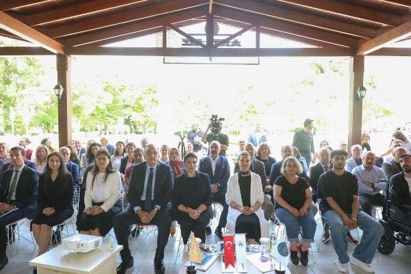 DEÜ Rektörü Prof. Dr. Hotar : Engelleri aşmak için toplumsal bilinç gerekli