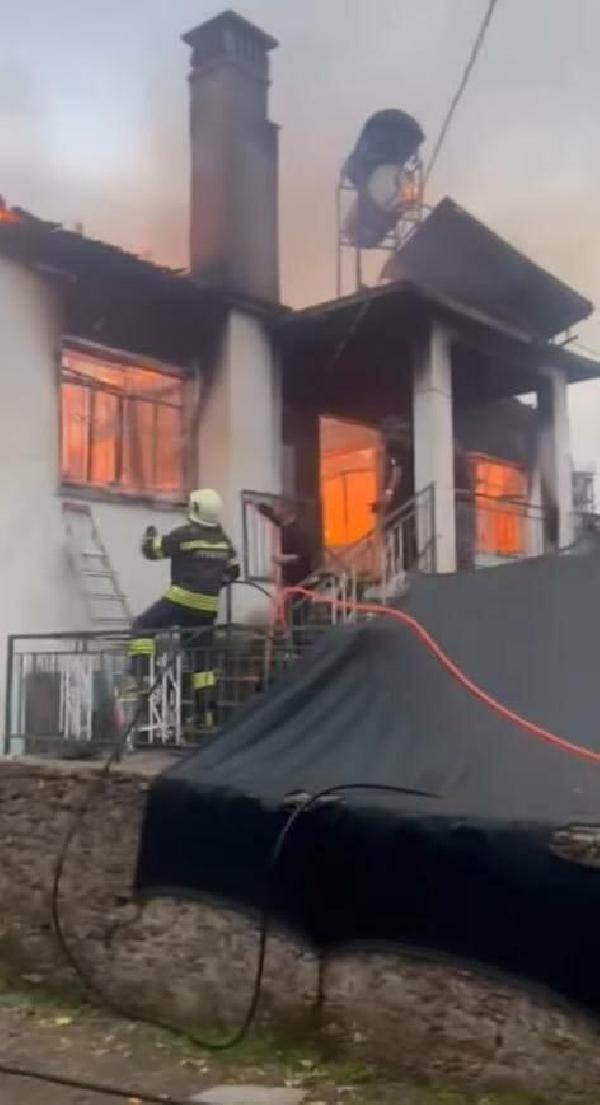 Facia! Anne ve oğlu öldü, kızı yaralı