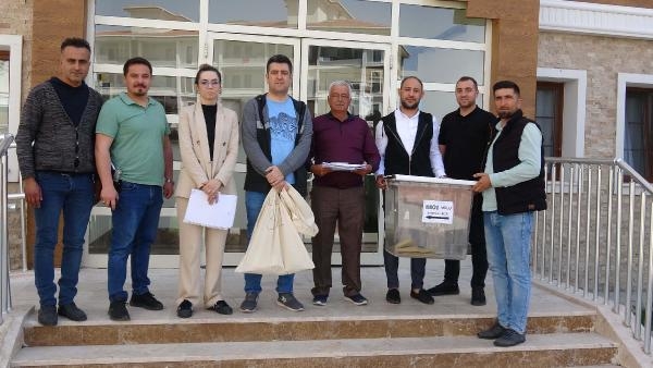 Hastalar için evlere sandık götürüldü!