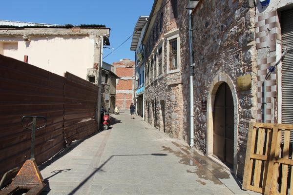 İzmir'de belediye eski Yahudi mahallesine 'Meydan Havra' yapacak
