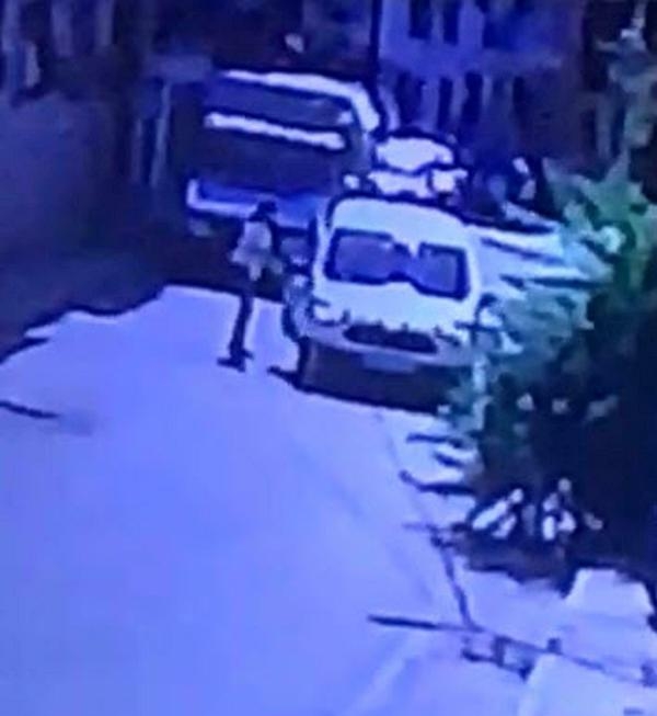 Görüntüler var, darp var; sanıklar dışarıda...