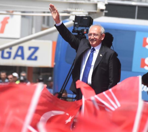 Kılıçdaroğlu Aydın'da halka hitap etti: Birlikte, birleşe birleşe kazanacağız