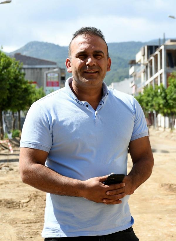 Kuşadası Belediyesi, Davutlar'da 15 sokak ve 5 caddeyi yeniliyor