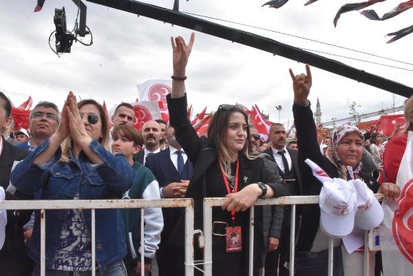 MHP lideri Bahçeli: Askerlerimizi şehit edenler Kılıçdaroğlu'nun yanındadır