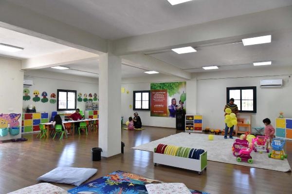 Naldöken kapalı pazaryerine, çocuklar da oyun alanına kavuştu