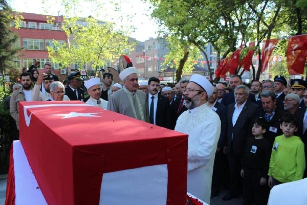 Şehit çavuş Öztürk, son yolculuğuna uğurlandı