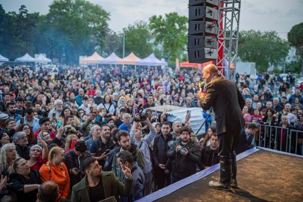 Soyer: İzmir'e bugün bir yapıyorsak 14'ünden sonra on yapacağız.