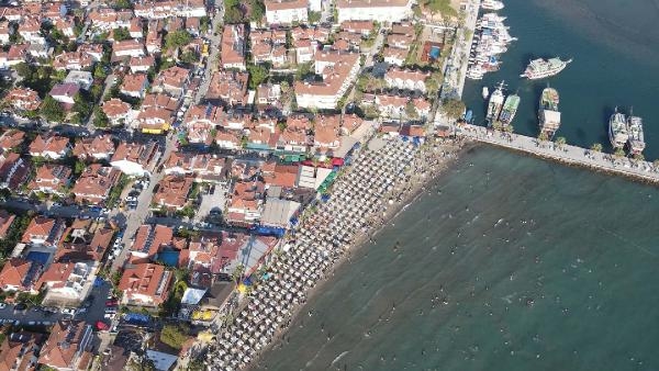 4 bin kişinin yaşadığı Akyaka'nın nüfusu bayramda 60 bine ulaştı
