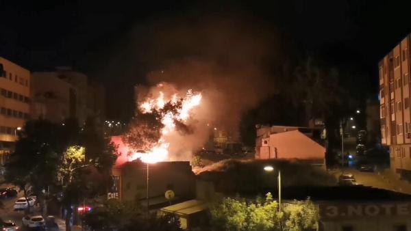 Atıkların depolandığı alanda yangın çıktı