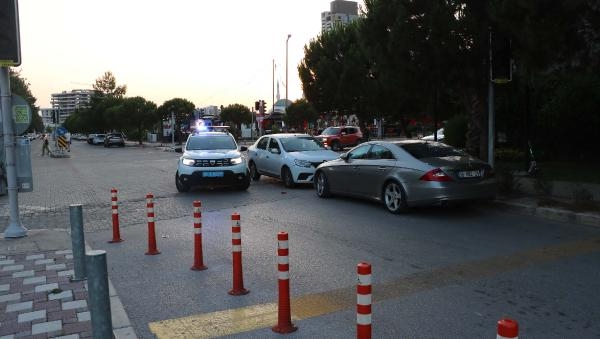 AVM'de cinayet! Konser öncesi bıçaklar çekildi