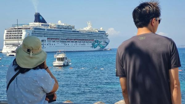 Bodrum'a denizden 2588 turist geldi