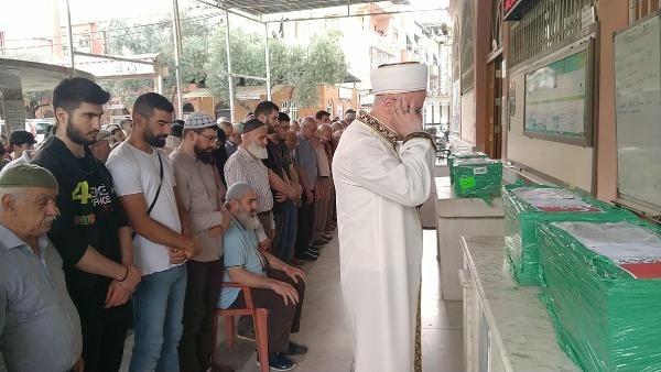 Fransa'da ölen dördüzler, Nazilli'de toprağa verildi
