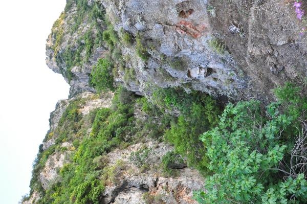 İple kanyona inerken düşen dağcı 11 saatte kurtarıldı