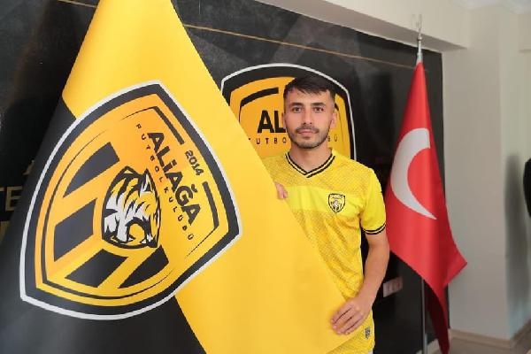 Aliağa FK'da imza şov sürüyor