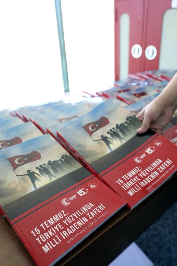 Dokuz Eylül Rektörü Hotar: 15 Temmuzu unutmadık, unutturmayacağız