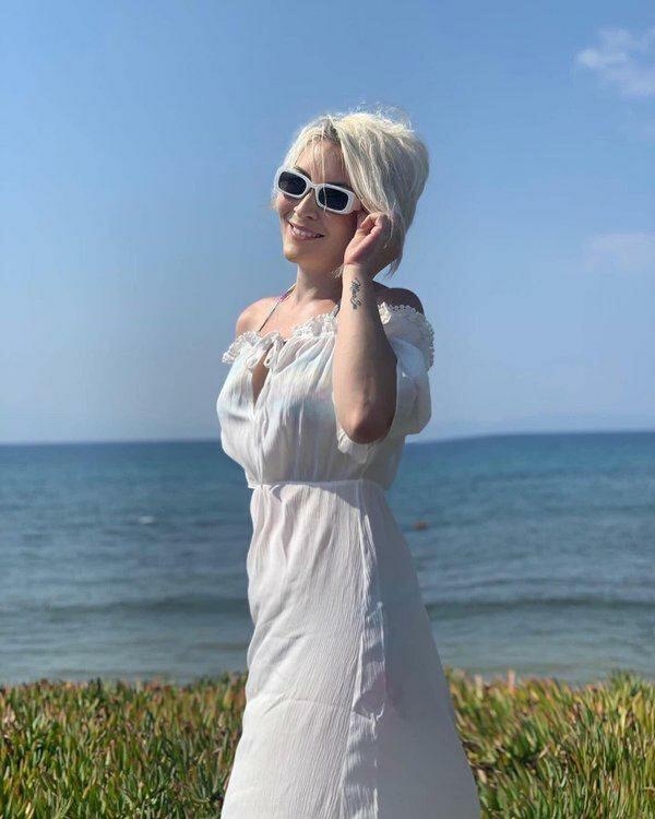 Gün batımını seyreden buradan çıkarılıyor