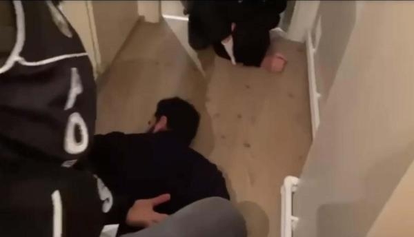 İzmir'de 7 ayrı 'uyuşturucu evi'ne baskın