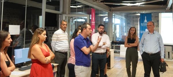 İzmir'de belediyenin Meslek Fabrikası ile gençlerin yıldızı parlıyor