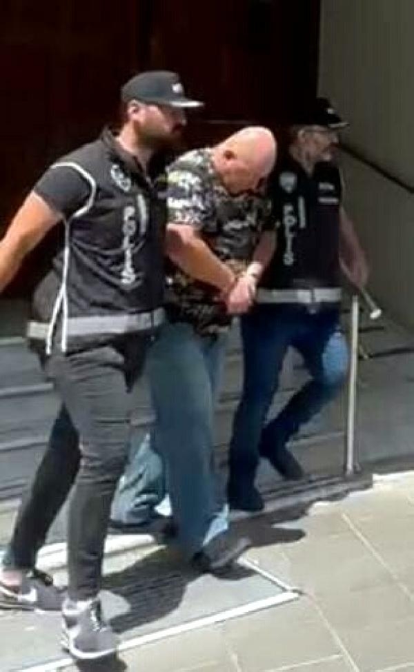 İzmir'de sahte parayla yakalanan şüpheli, tutuklandı