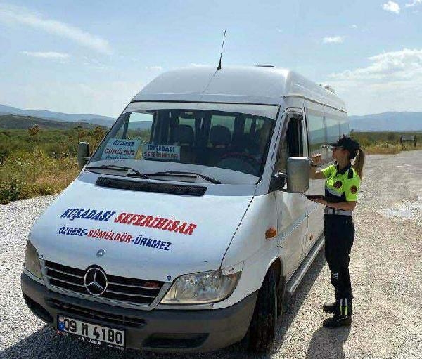 İzmir'de trafikte 1 haftada 5 milyon lira ceza