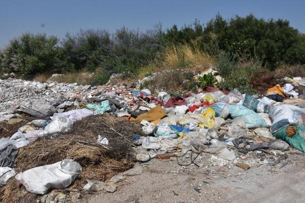 İzmir'in içme suyuna çöp ve moloz döktüler