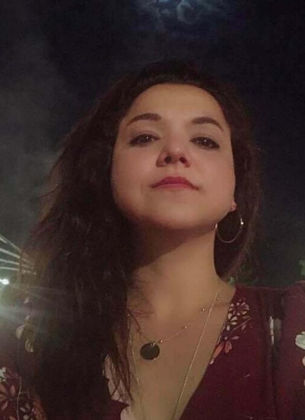 İzmirli avukat Zeliha, başından vuruldu