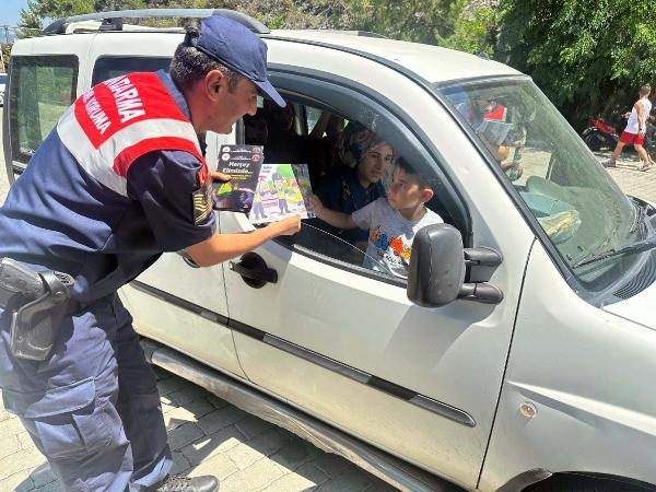 Jandarmadan orman yangınlarına karşı broşürlü uyarı