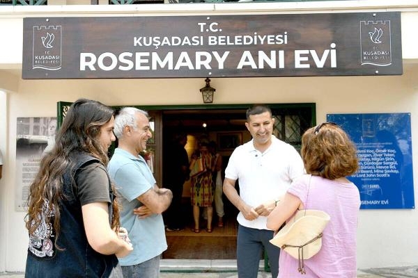 Kuşadası turistik iki yeni rotaya kavuştu: Anı evi, kahve evi