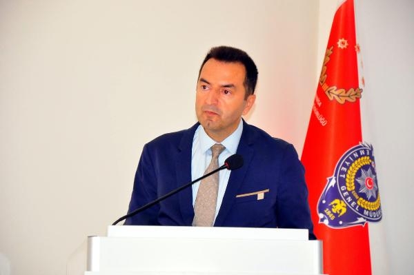 Marmara Gölü'nü kurtaracak proje hazır, ihalesi aralık ayında