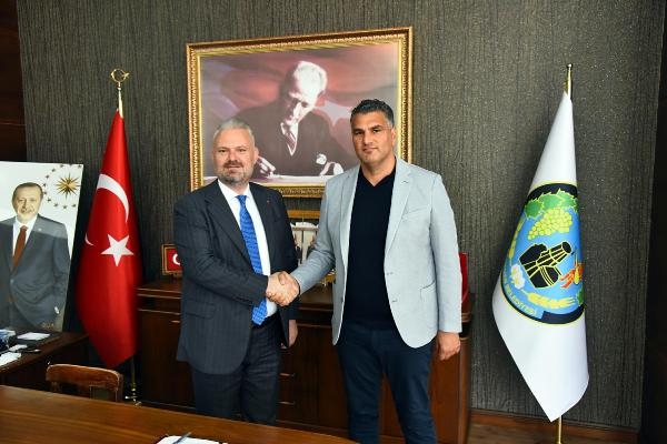 Menemen'de Sokak Sağlıklaştırma Projesi başladı