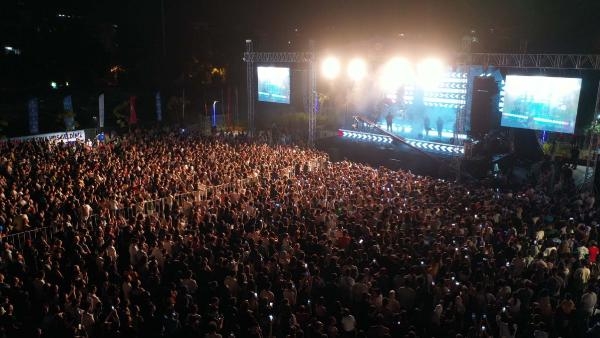 Mimar Sinan Parkı kapılarını açtı