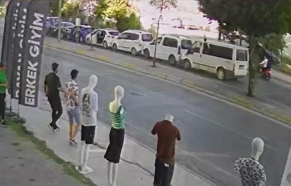 7 araç birbirine girdi, 5 kişi yaralandı