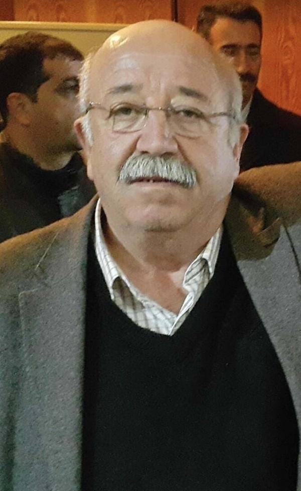 Balkonda otururken tüfekten çıkan saçmayla vurulup ölmüştü; 2 tutuklama
