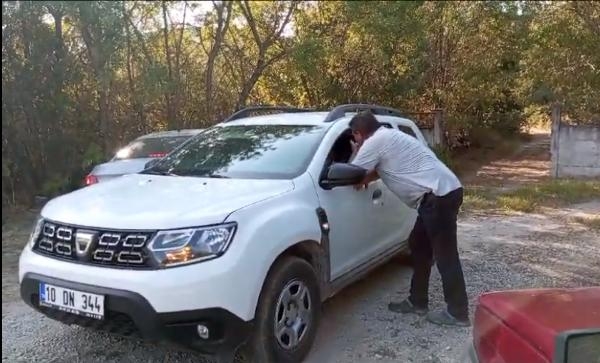 Berzeg'i arama çalışmalarına GPS cihazı takılan 'Tina' da katıldı