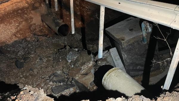 Bodrum'un kaderi! Patlamayla yol kapandı