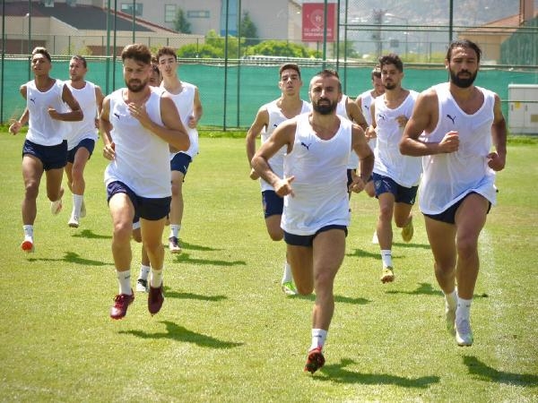Bucaspor'da Yıldırım imzayı attı