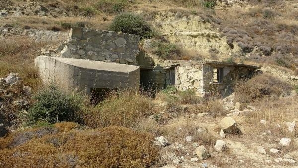 Çanakkale'deki 'Çakmak Hattı' koruganları 2. Dünya Savaşı'ndan izler taşıyor