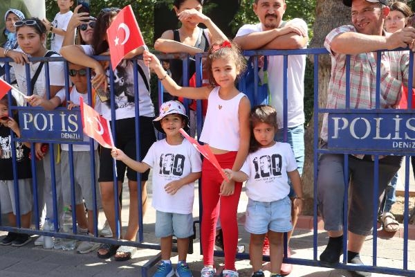 Denizli'de 30 Ağustos coşkusu