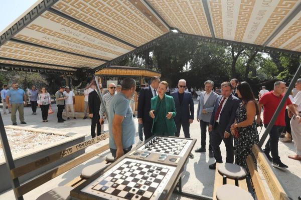 Dokuz Eylül Üniversitesi'nde öğrencilere 'Akıllı Çardak'