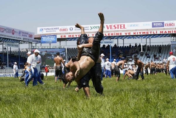 Geleneksel 8'inci Yuntdağı Yağlı Pehlivan Güreşleri başladı