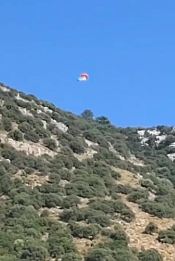 İp dolandı, 'yedek paraşüt' hayatını kurtardı