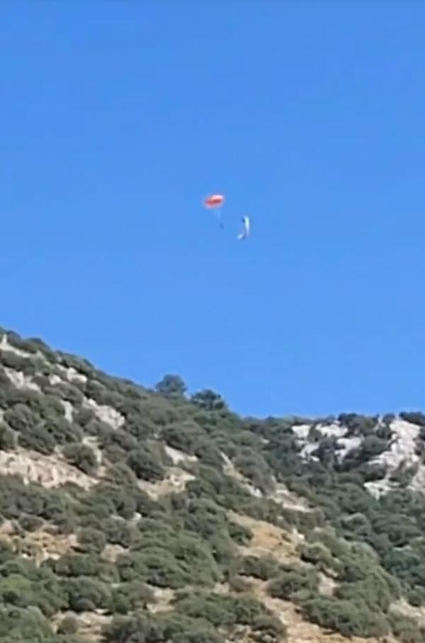 İp dolandı, 'yedek paraşüt' hayatını kurtardı